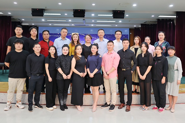 1637852645763178.jpg 2A4A3999.JPG