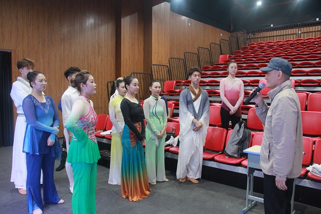 1637853070439570.jpg 舞蹈 (4).JPG