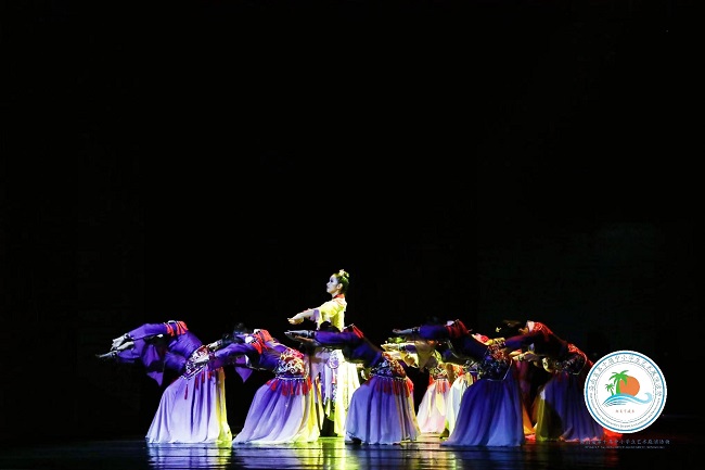 1635498635499125.jpg 舞蹈3.jpg