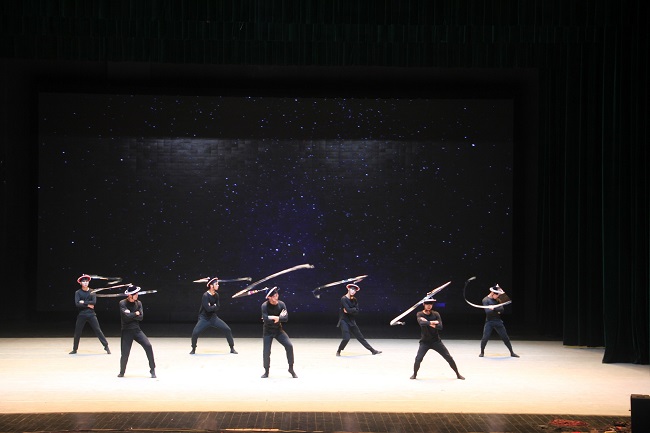 1608302542133197.jpg 朝鲜项帽组合.JPG